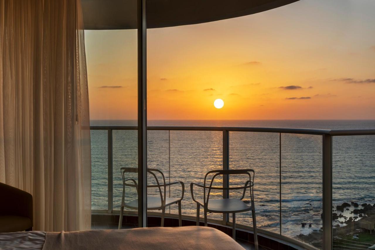 Ramada Resort Hadera Beach Exterior foto