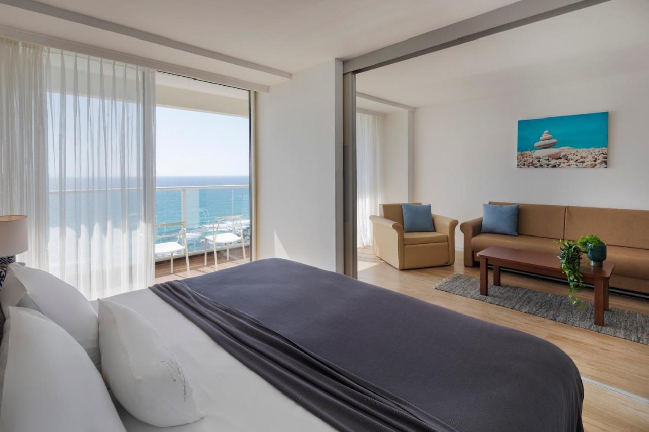 Ramada Resort Hadera Beach Exterior foto