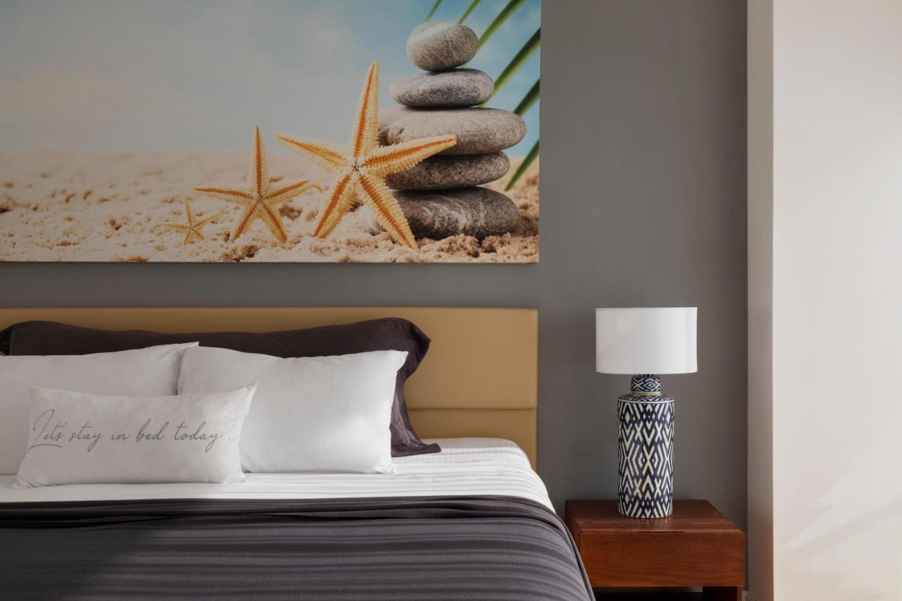 Ramada Resort Hadera Beach Exterior foto