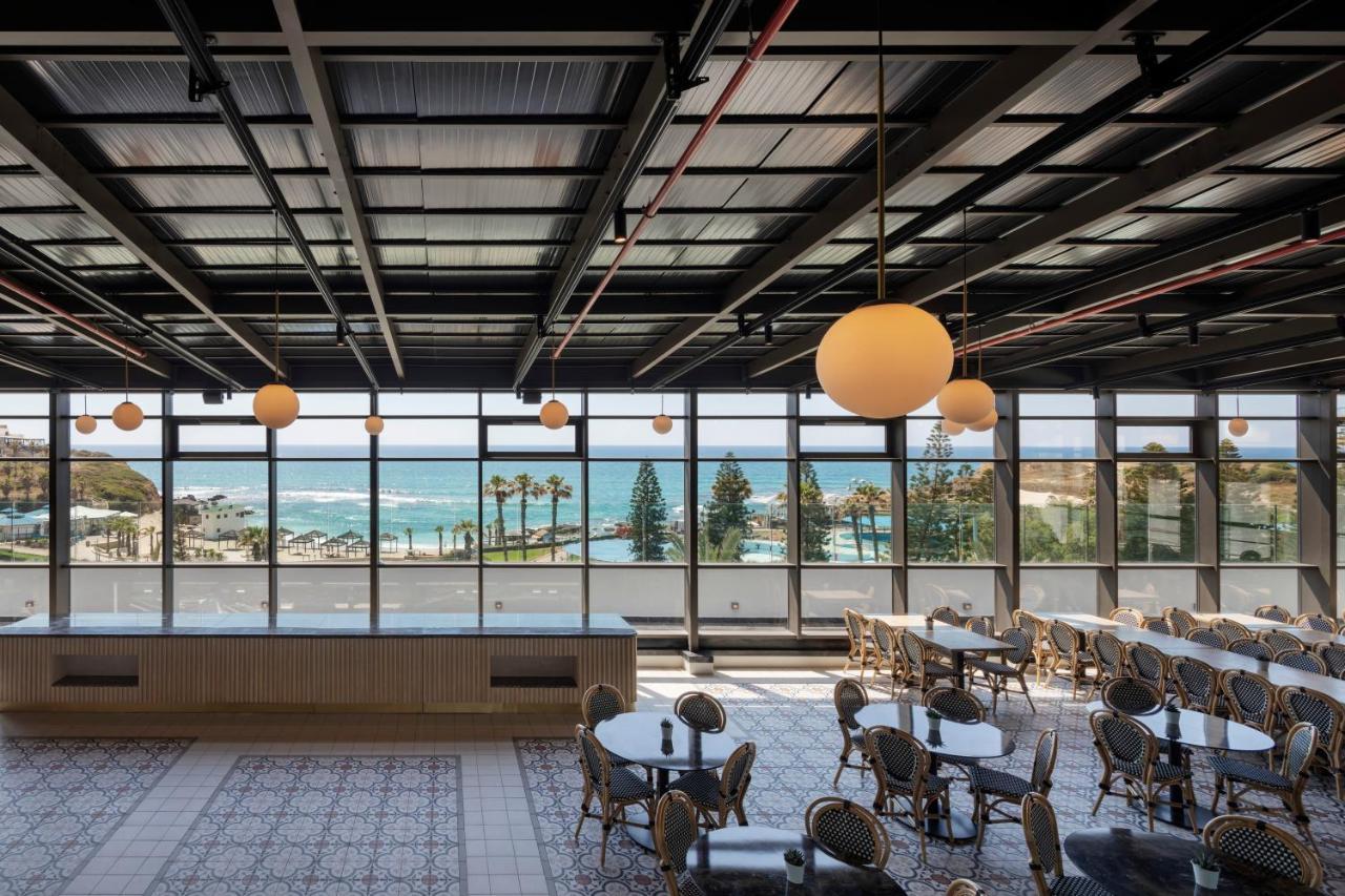 Ramada Resort Hadera Beach Exterior foto